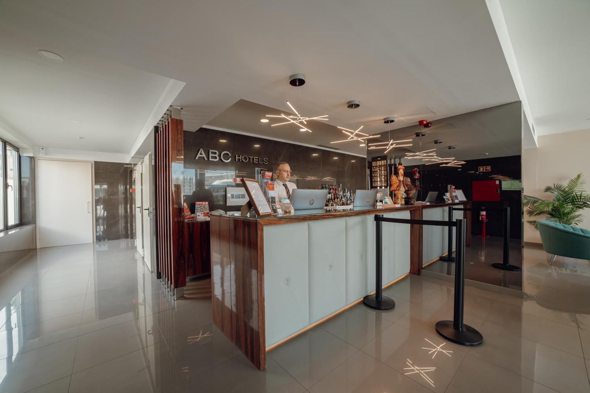 Abc Hotel Porto - Boavista Екстериор снимка